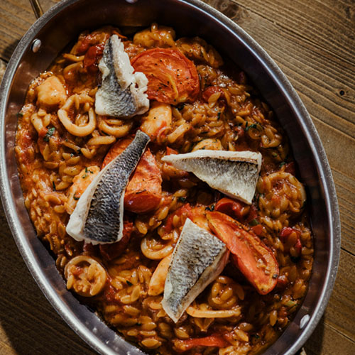 Μανέστρα θαλασσινών / Seafood orzo