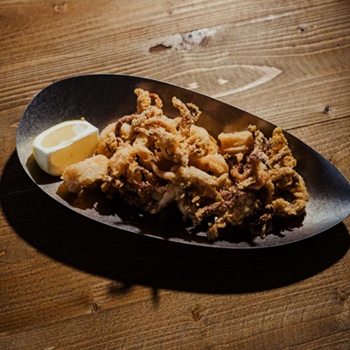 Καλαμάρι* τηγανητό / Fried
calamari*